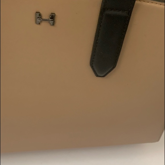 Halston heritage bag 💼 - Picture 2 of 7